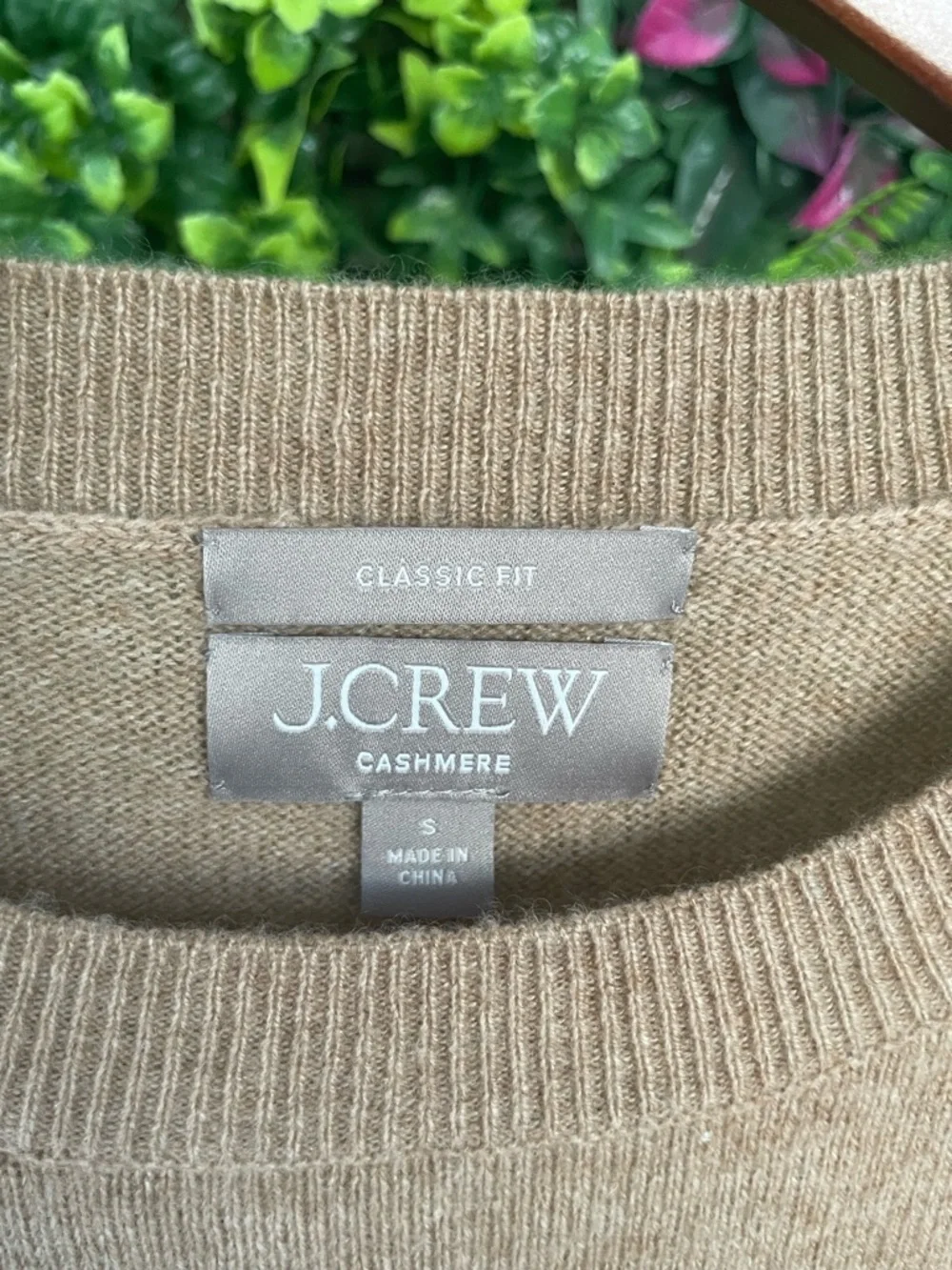 J.Crew Classic Fit 100% Cashmere Sweater Small Camel Beige Luxury Knit